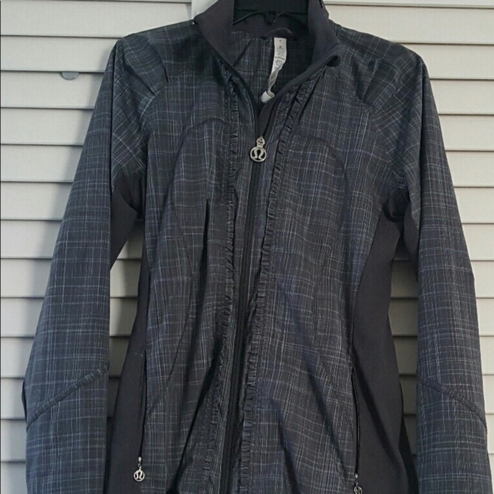 Lululemon Above the Curve Jacket